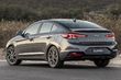 Kompaktní sedan Hyundai Elantra v modernizované podobě fotografie 6