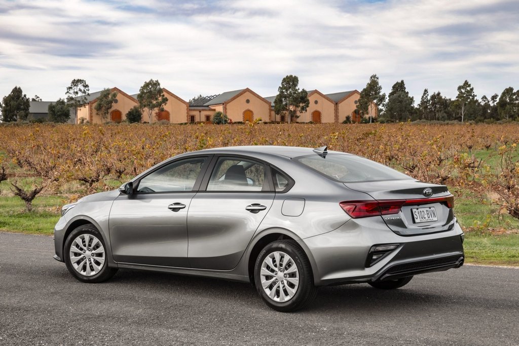 Kompaktní sedan Kia Cerato čtvrté generace