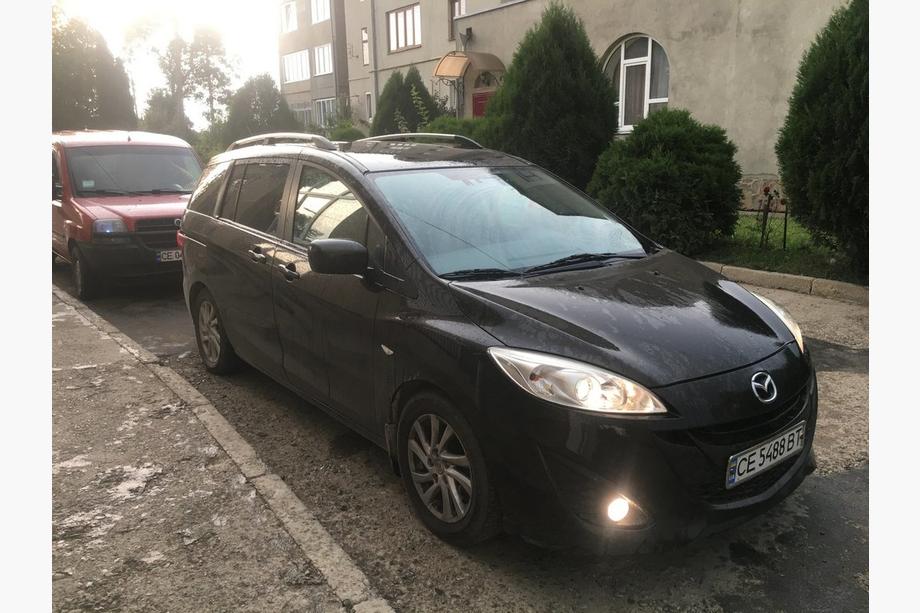 Mazda 5 2010–2018 Hliníkové střešní ližiny (chrom) Plastové patky Fotografie 6