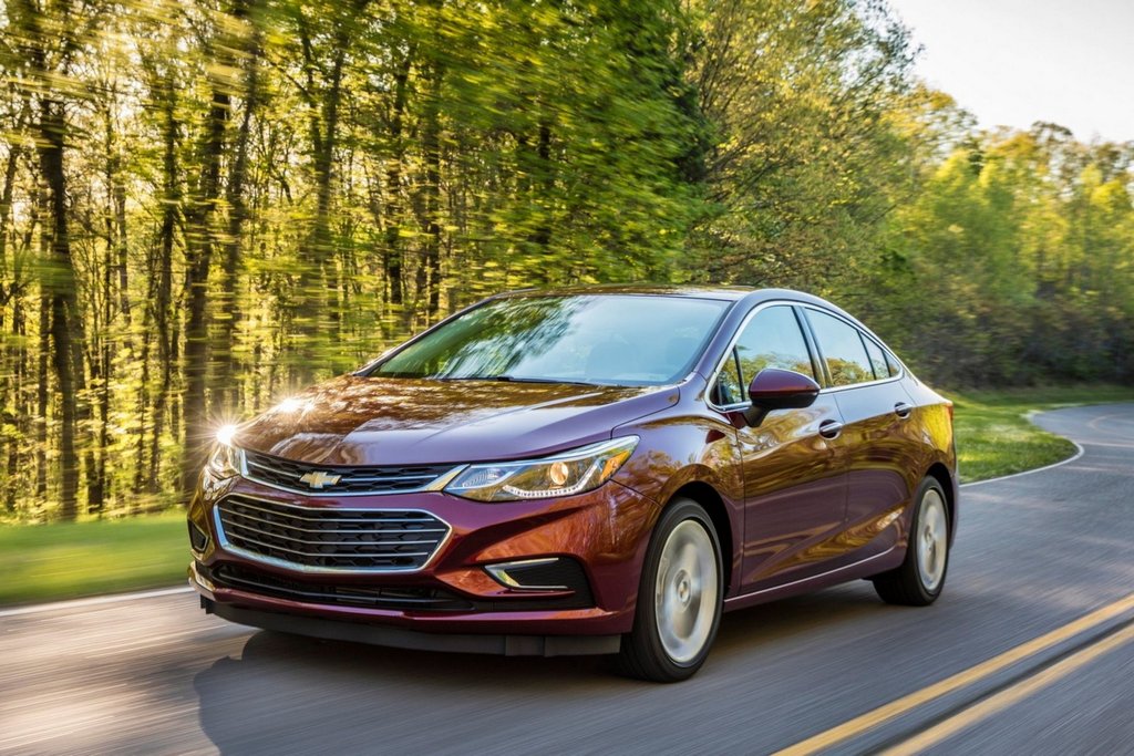 Kompaktní sedan Chevrolet Cruze druhé generace