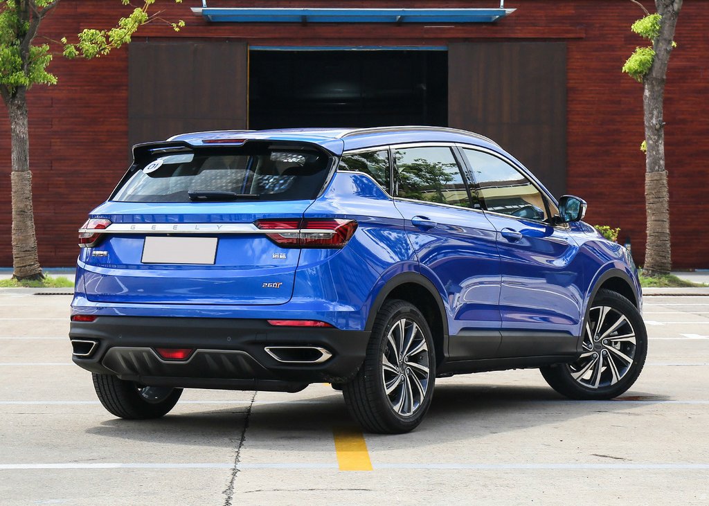 Recenze kompaktního crossoveru Geely SX11