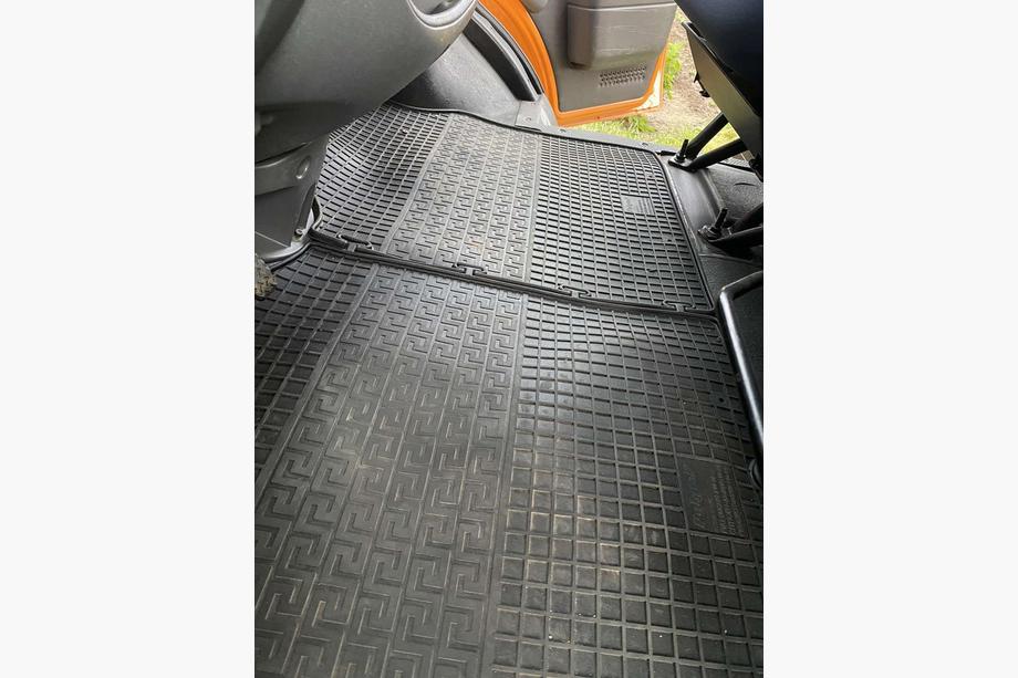 Citroen Jumper 1995–2006 Gumové autokoberce do interiéru (2 ks, Polytep) Image
