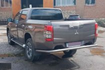 Mitsubishi L200 2015–2024 Zadní ochranný rám AK005 (nerez) fotografie 2