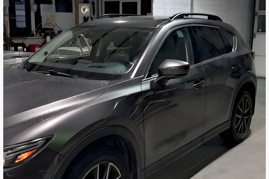 Mazda CX-5 2017–2025 Střešní podélníky Skyport Black (2 ks) Image