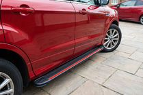 Ford Kuga/Escape 2013–2019 Boční prahy Maya Red (2 ks, hliník) fotografie 1