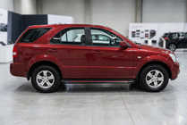 Kia Sorento I BL 2002–2009 Boční nášlapy Maya Red (2 ks, hliník) fotografie 1