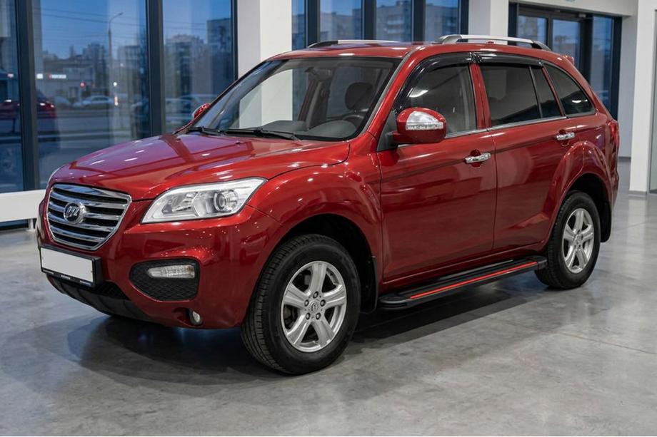 Lifan X60 2011– Boční nášlapy Maya Red (2 ks, hliník) Image