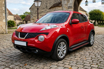 Nissan Juke 2010–2019 Boční nášlapy Maya Red (2 ks, hliník) fotografie 1