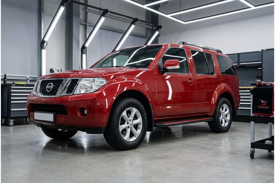 Nissan Pathfinder R51 2005–2014 Boční nášlapy Maya Red (2 ks, hliník) Image