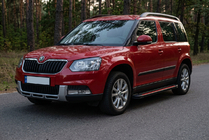 Skoda Yeti 2009–2017 Boční nášlapy Maya Red (2 ks, hliník) fotografie 1