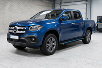 Mercedes X-Class 2017–2020 Boční nášlapy Maya Blue (2 ks, hliník) fotografie 1