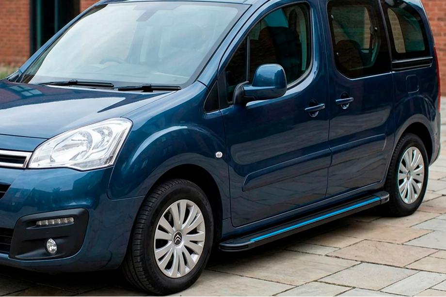 Peugeot Partner Tepee 2008–2018 Boční nášlapy Maya Blue (2 ks, hliník) Image
