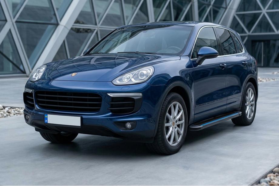 Porsche Cayenne 2010–2017 Boční nášlapy Maya Blue (2 ks, hliník) Image