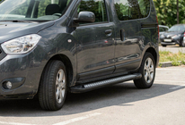 Dacia Dokker 2013–2022 Boční nášlapy New Vision Black (2 ks, hliník) fotografie 1