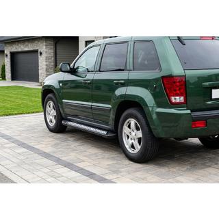 Boční nášlapy New Vision Black (2 ks, hliník) Jeep Grand Cherokee WK 2004–2010 fotografie 1
