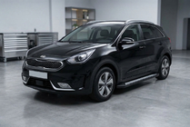 Kia Niro 2016–2021 Boční nášlapy New Vision Black (2 ks, hliník) fotografie 1