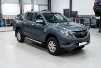 Mazda BT-50 2012– Boční nášlapy New Vision Black (2 ks, hliník) fotografie 1