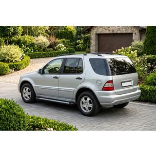 Boční nášlapy New Vision Black (2 ks, hliník) Mercedes ML W163 1997–2005 fotografie 1