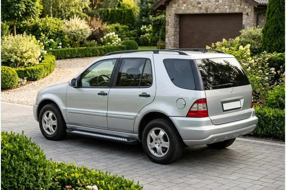 Mercedes ML W163 1997–2005 Boční nášlapy New Vision Black (2 ks, hliník) Image