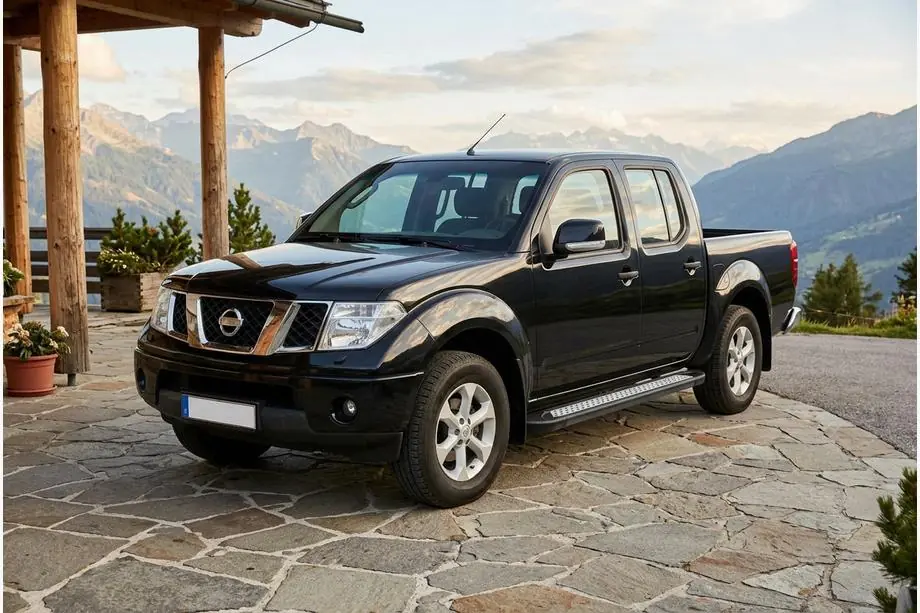 Nissan Navara 2006–2015 Boční nášlapy New Vision Black (2 ks, hliník) Image
