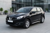 Nissan Qashqai 2010–2014 Boční nášlapy Vision New Black (2 ks, hliník) krátký rozvor fotografie 1