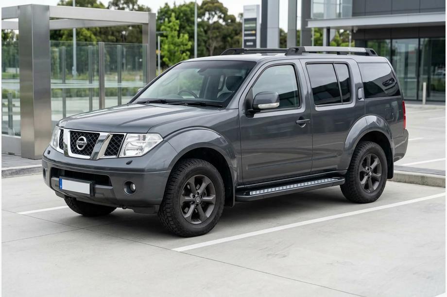 Nissan Pathfinder R51 2005–2014 Boční nášlapy New Vision Black (2 ks, hliník) Image