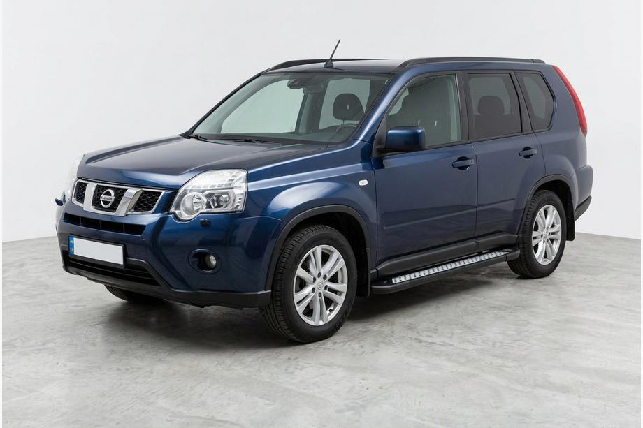 Nissan X-trail T31 2007–2014 Boční nášlapy New Vision Black (2 ks, hliník) Image