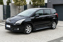 Peugeot 5008 2009–2016 Boční nášlapy New Vision Black (2 ks, hliník) fotografie 1