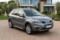 Renault Koleos 2008–2016 Boční nášlapy New Vision Black (2 ks, hliník) fotografie 1