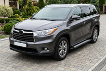 Toyota Highlander 2013–2019 Boční nášlapy New Vision Black (2 ks, hliník) fotografie 1