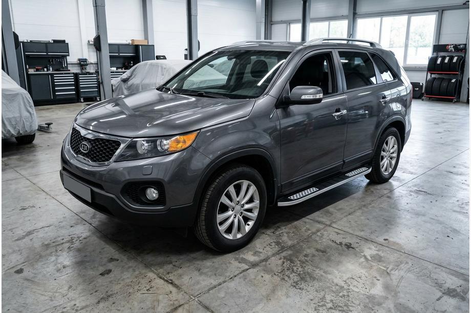 Kia Sorento II XM 2009–2014 Boční nášlapy Tayga V2 (2 ks, hliník) 2013–2016 Image