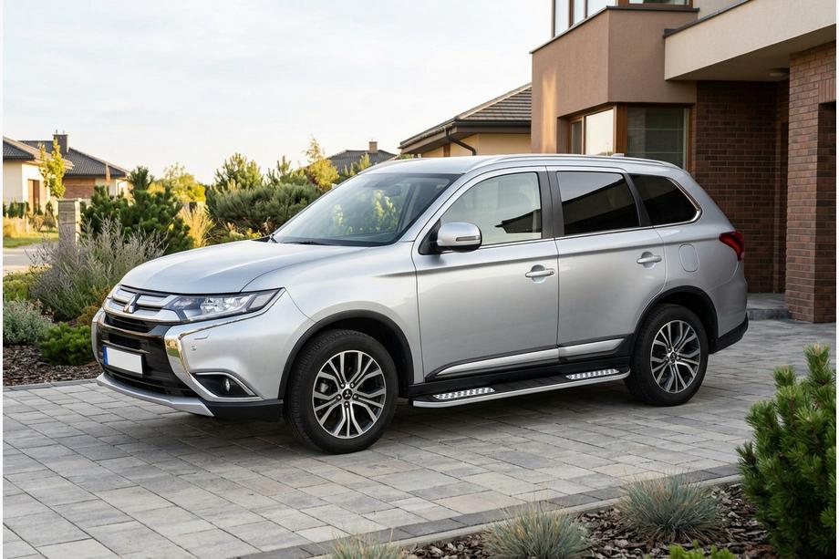 Mitsubishi Outlander 2012–2021 Boční nášlapy Tayga V2 (2 ks, hliník) Image