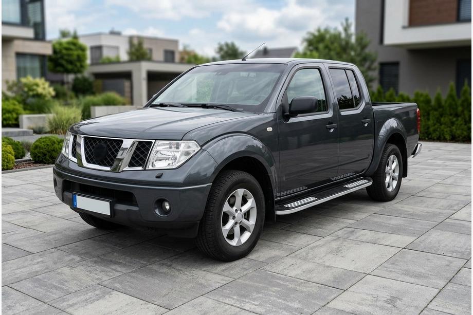Nissan Navara 2006–2015 Boční nášlapy Tayga V2 (2 ks, hliník) Image
