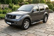 Nissan Pathfinder R51 2005–2014 Boční nášlapy Tayga V2 (2 ks, hliník) fotografie 1