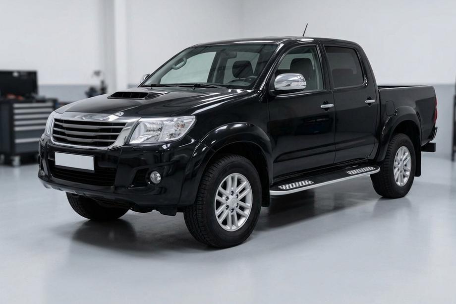 Toyota Hilux 2006–2015 Boční nášlapy Tayga V2 (2 ks, hliník) Image