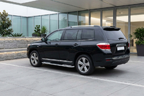 Toyota Highlander 2008–2013 Boční nášlapy Tayga V2 (2 ks, hliník) fotografie 1