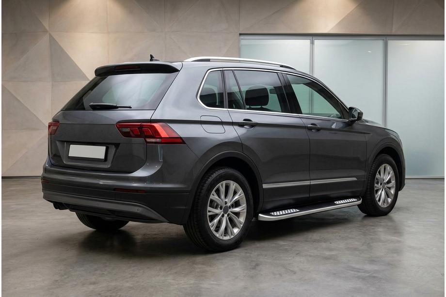 Volkswagen Tiguan 2016–2023 Boční nášlapy Tayga V2 (2 ks, hliník) Fotografie 1