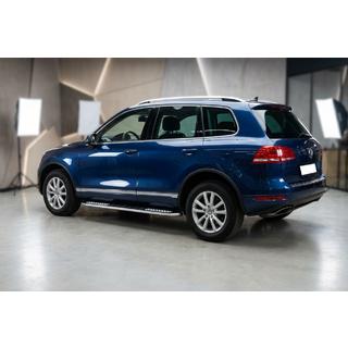 Boční nášlapy Tayga V2 (2 ks, hliník) Volkswagen Touareg 2010–2018 fotografie 1