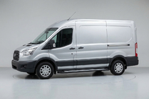 Ford Transit 2014– Boční nášlapy New Vision Black (2 ks, hliník) fotografie 1