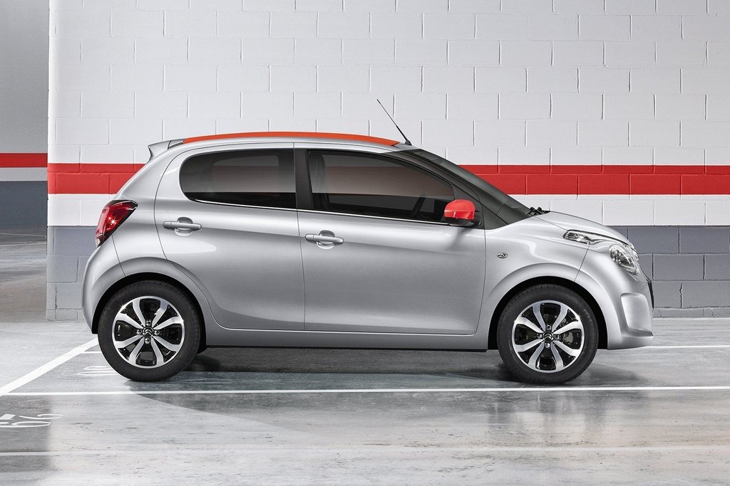 Recenze pětidveřového hatchbacku Citroen C1