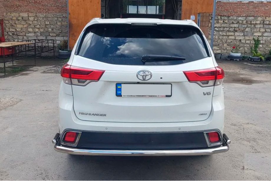 Toyota Highlander 2013–2019 Zadní ochranný rám AK005-2 (2 ks, nerez) Fotografie 3