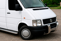 Volkswagen LT 1995–2006 Nerezový přední ochranný rám (bullbar) Kelebek WT011 fotografie 3