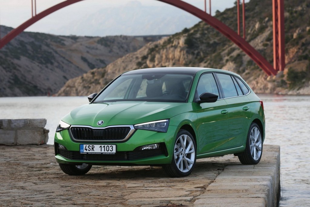Recenze pětidveřového hatchbacku Skoda Scala