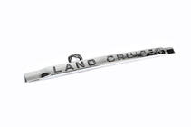 Toyota Land Cruiser 200 2007–2021 LED lišta nad SPZ (2016+) fotografie 8