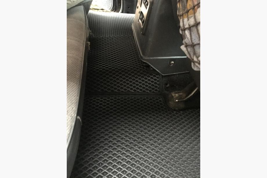 Nissan Patrol Y60 1988–1997 EVA autokoberce (černé) Krátký, 5 ks (přední a zadní) Fotografie 22