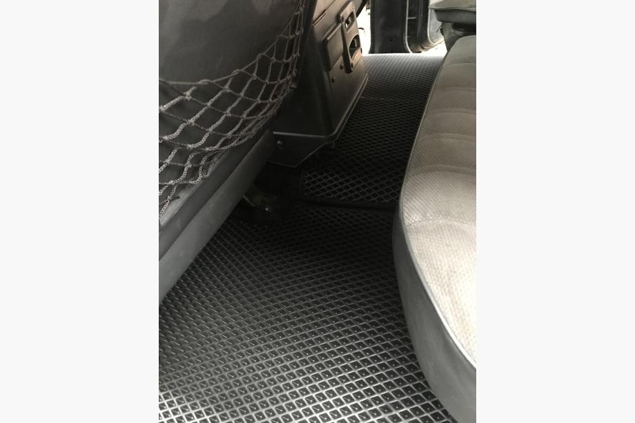Nissan Patrol Y60 1988–1997 EVA autokoberce (černé) Krátký, 5 ks (přední a zadní) Fotografie 24