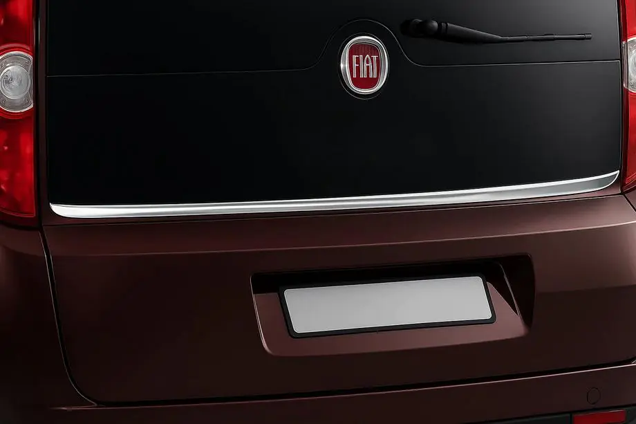 Fiat Doblo II 2010–2022 Ozdobná lišta spodní hrany zadního okna (nerez) Fotografie 1