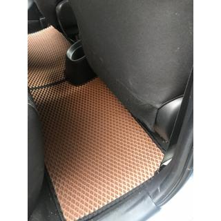 EVA autokoberce s oboustranným odvodem vody (cihlové) fotografie 4