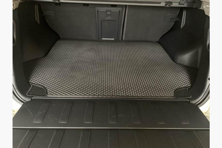 Renault Koleos 2008–2016 Koberec do kufru (EVA, černý) Fotografie 3