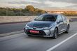 Hybridní sedan Toyota Corolla fotografie 13
